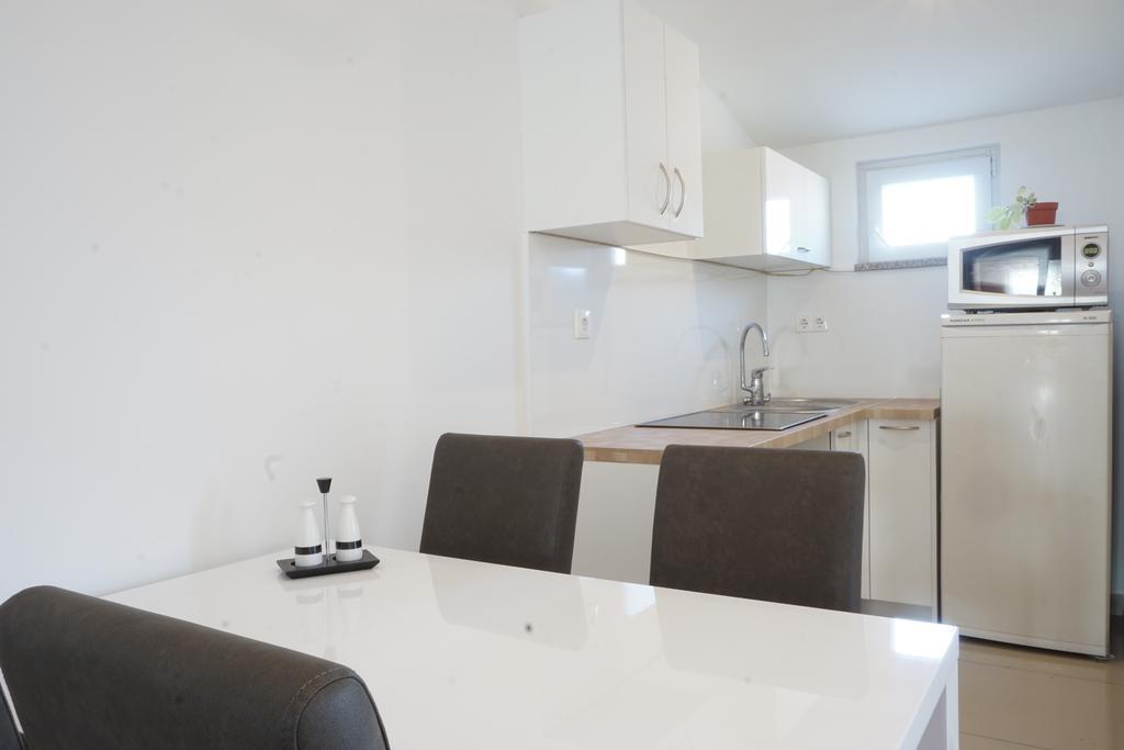 Apartment Fabijana ビオグラード・ナ・モル エクステリア 写真
